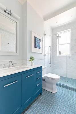 Sold by Compass | media 14