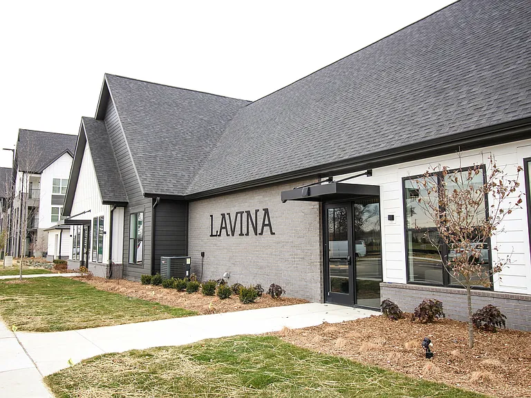 Lavina Signage