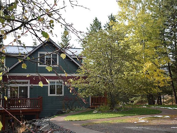 2nd image of 121 Forest Hill Rd
