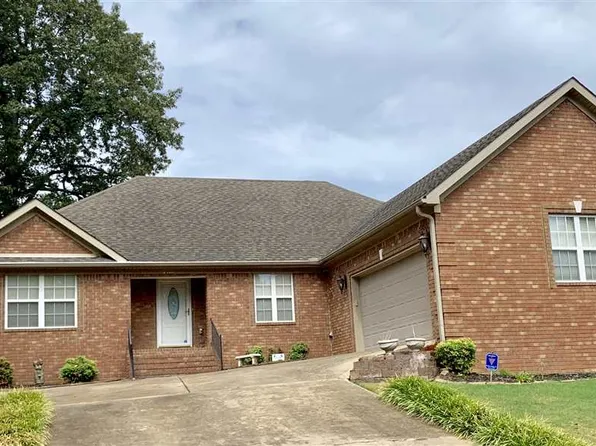 2102 Sweet Gum Dr, Jonesboro, AR 72401