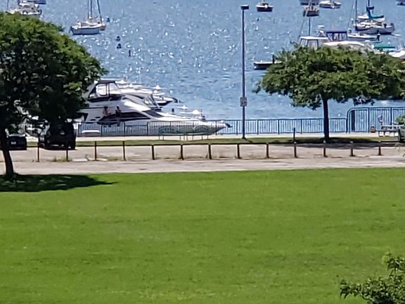 Walk to the lakefront!