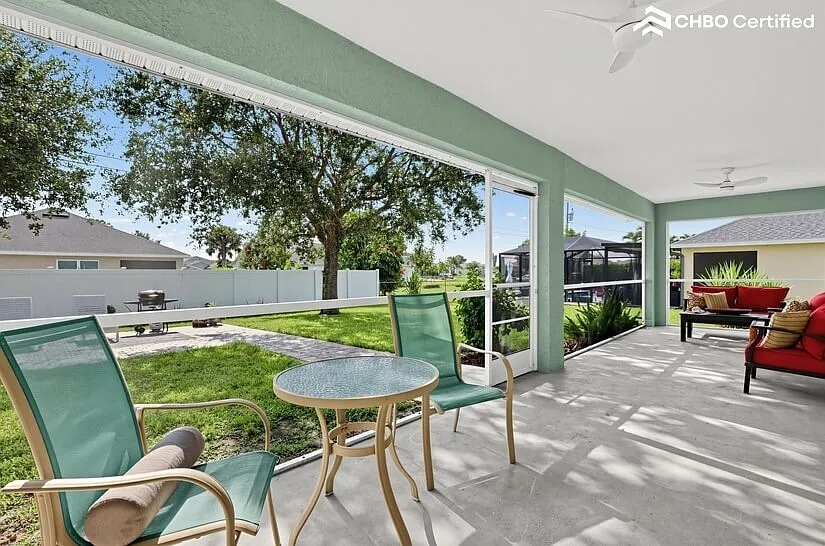 3 Bedroom Two Bath in Cape Coral FL — Photo 3