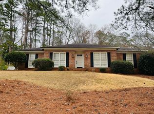 402 Camelot Dr, Lagrange, GA 30241