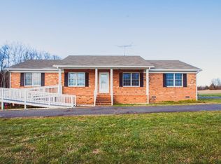 2674 Occupacia Rd #B, Hustle, VA 22476