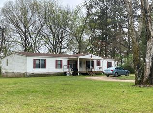 66 Long Pond Dr, Proctor, AR 72376