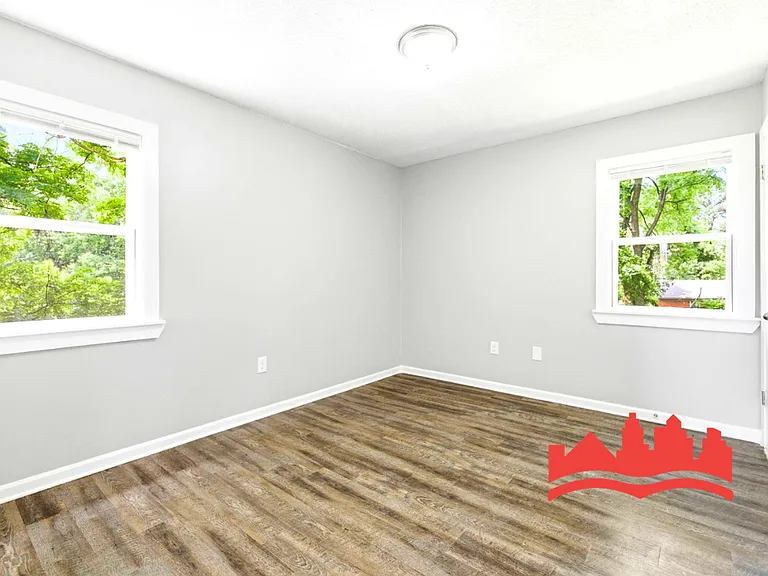 3230 Sweet Springs Dr — Photo 16
