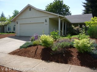 5365 Red Leaf Dr S, Salem, OR