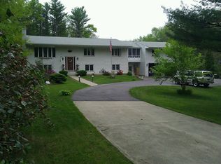 3 Woodview Dr, Lakeville, MA 02347