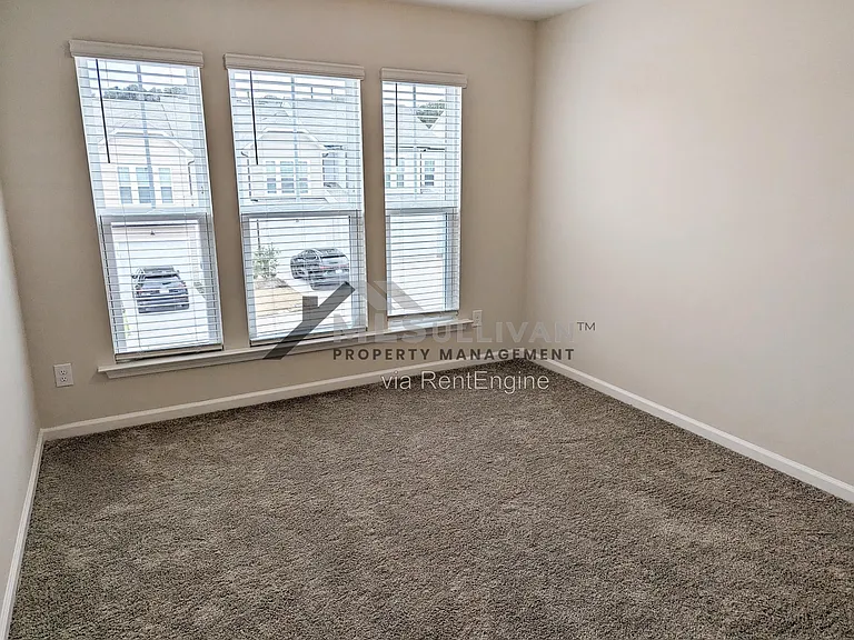 1527 Smoky Mountains St #1 — Photo 12