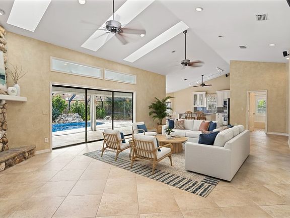 3rd image of 1320 Spanish Lace Ln