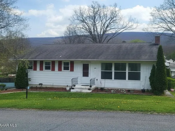 168 Indiana Dr, Altoona, PA 16602