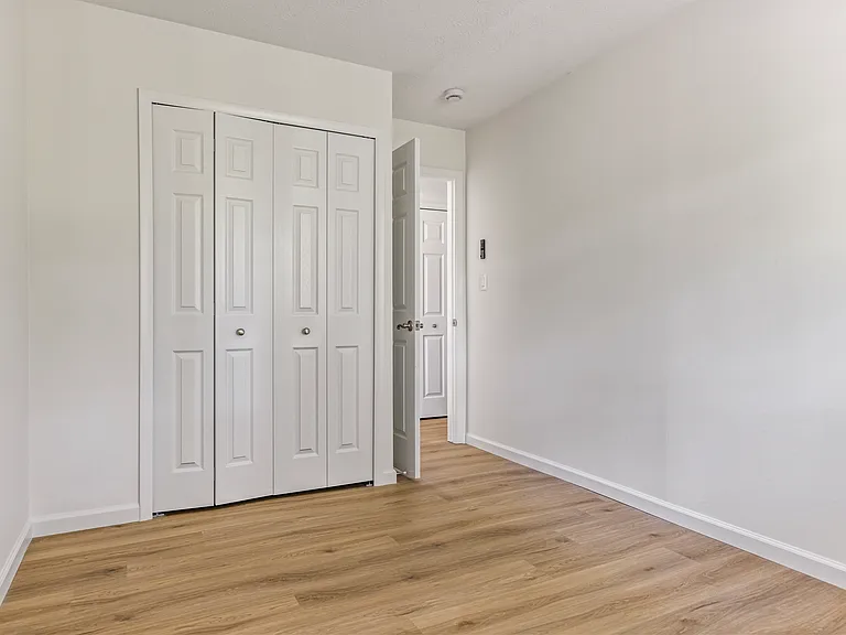 509 Forsythia Ln — Photo 23