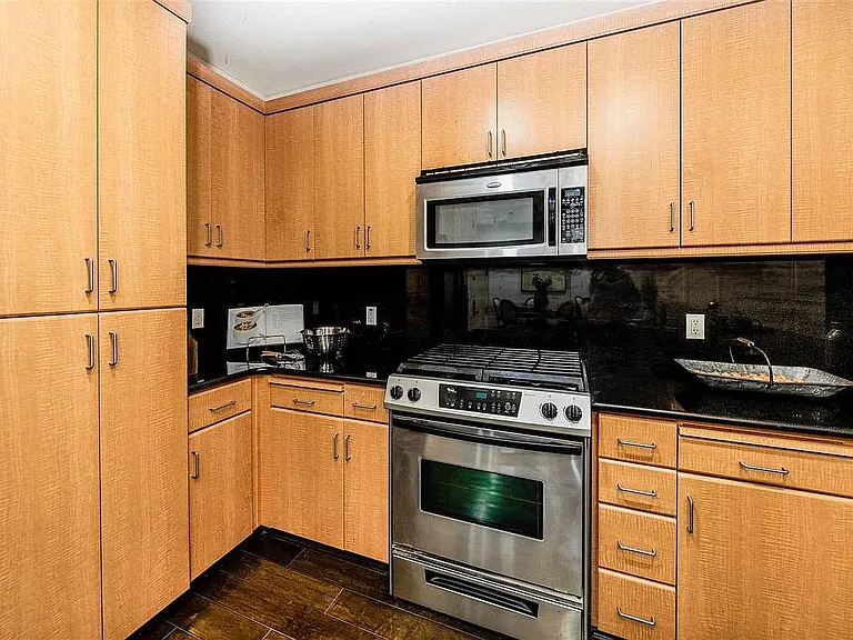 5501 De Marcus Blvd #242 — Photo 2