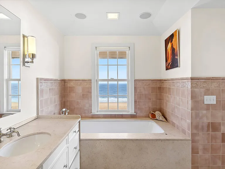 165 Lily Pond Ln — Photo 16