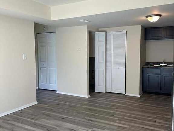 5th image of 5531 Allemong Dr