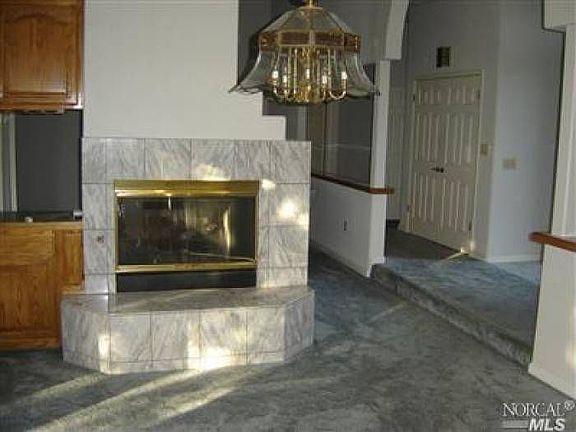 3rd image of 364 White Sands Dr