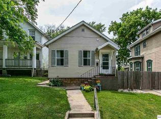 1267 Walnut St, Dubuque, IA 52001