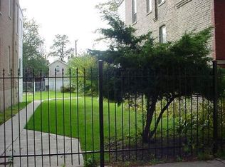 3351 W Carroll Ave, Chicago, IL 60624