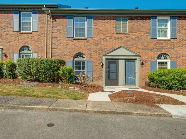 329 Lakebrink Dr, Nashville, TN 37214