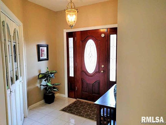 4th image of 524 Goodsill Dr