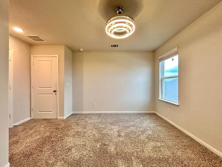 208 Azalea Springs Rd — Photo 37