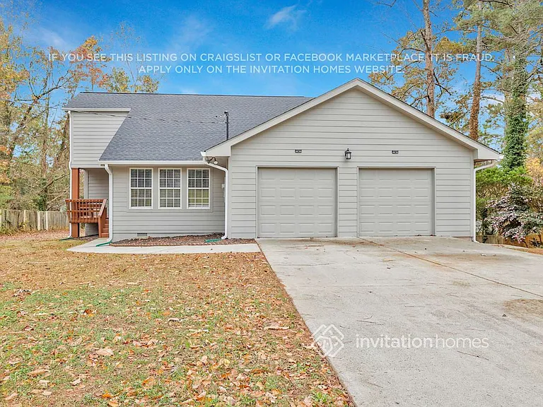 2621 Windridge Dr — Photo 2