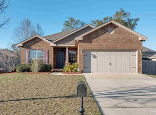 6752 Weathered Dr, Milton, FL 32570