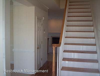 2nd image of 1085 Haden Ter