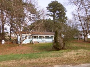 661 Carlyle Rd, Zebulon, NC 27597