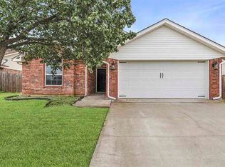 116 SE Churchill Way, Lawton, OK 73501