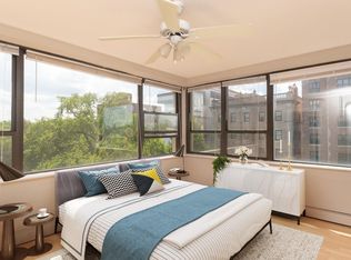 1575 Oak, Evanston, IL 60201