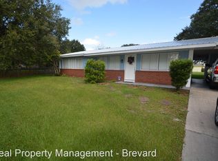 101 Hawthorne Ln NE, Palm Bay, FL 32907