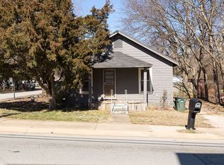 120 W Martin Luther King Blvd, Fayetteville, AR 72701