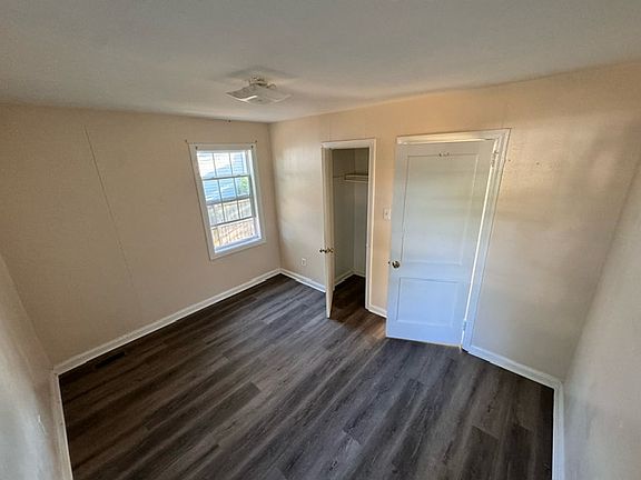 4th image of 635 Sedgefield Dr