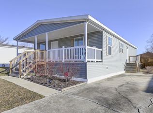 143 Flamingo Dr, Beecher, IL