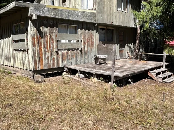 351 Goose Prairie Lane, Goose Prairie, WA 98937