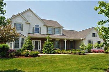 1st image of 586 Parkside Dr