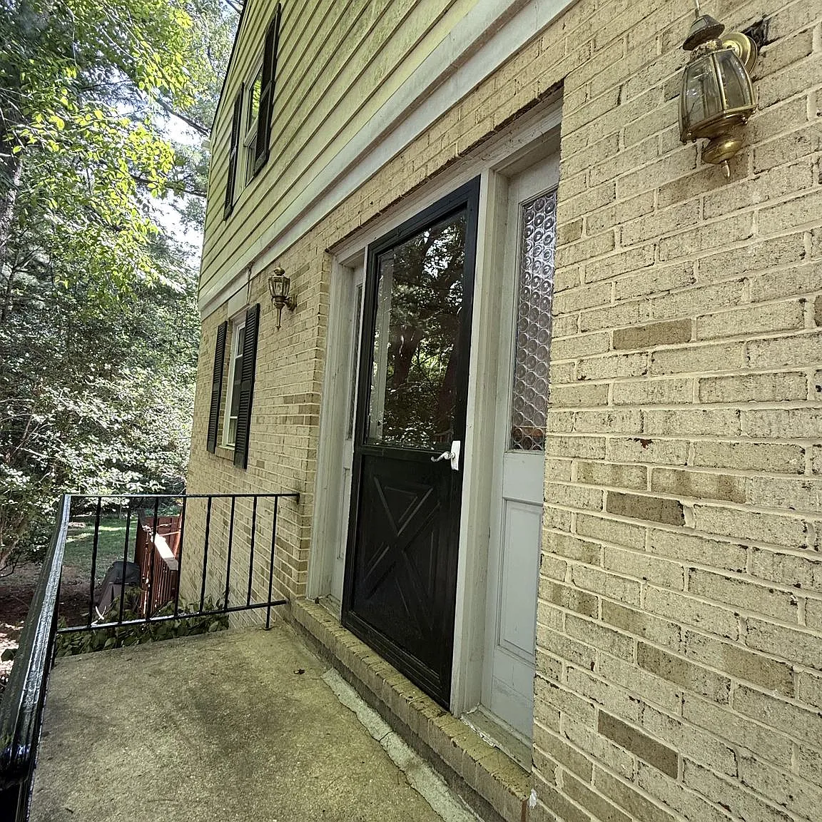 3 bed, 2.5 bath, 1408 sqft, $3,200 — Photo 1