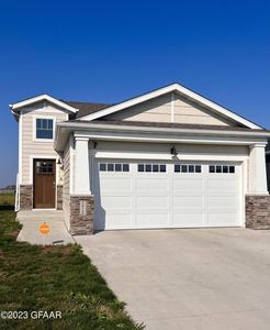 5928 Lou Ann St, Grand Forks, ND, 58201