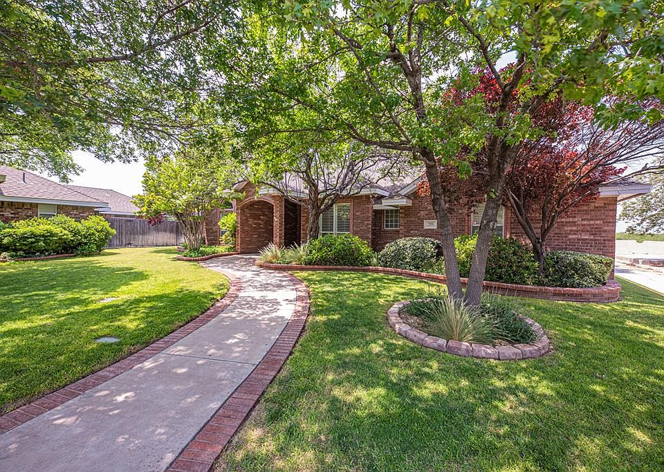 1st image of 7011 Almey Ct
