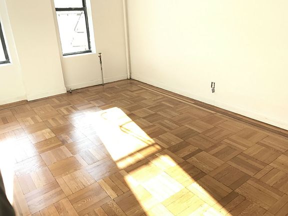 4th image of 183 Fenimore St #5G