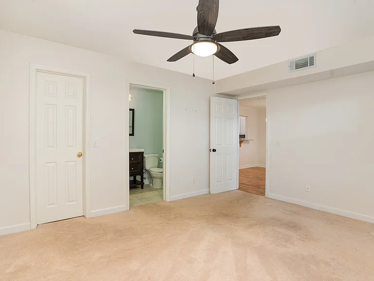 1211 Westview Ln #106 — Photo 9