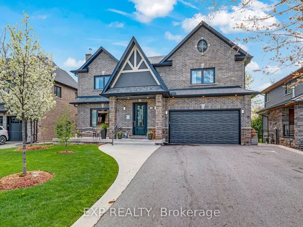 18 Gosling Rd, Vaughan, ON L6A 1E2