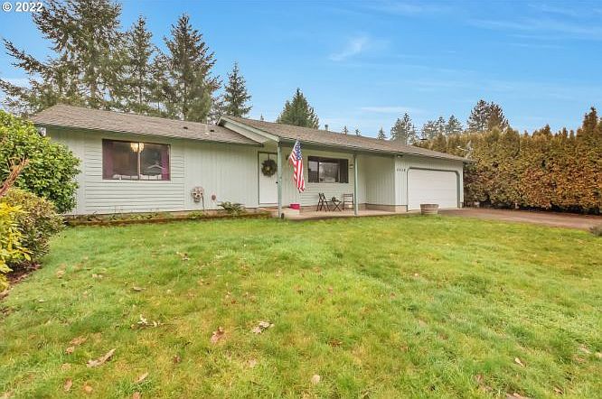 1st image of 4054 SE Ozark Ct