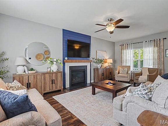 5th image of 1001 Harmony Lake Pkwy