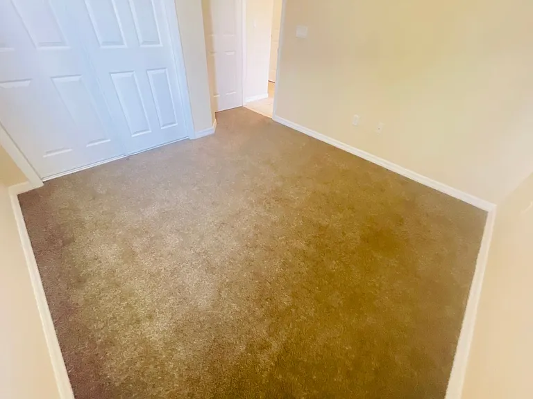 404 Cinnamon Dr — Photo 20
