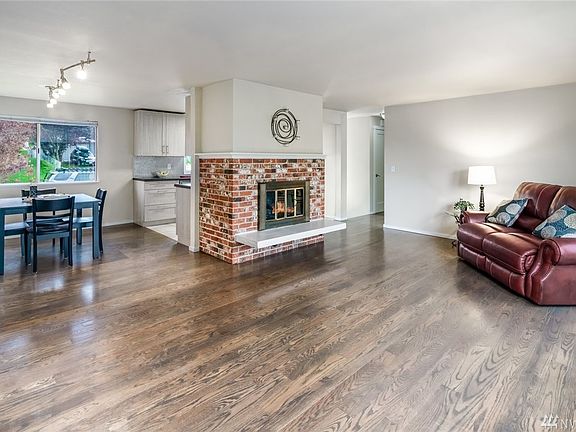 5th image of 1504 Park Ave