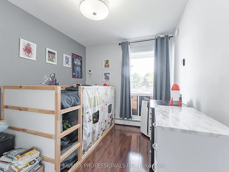 75 Glenburn Ct #111 — Photo 19