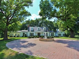 13700 Clayton Rd, Chesterfield, MO