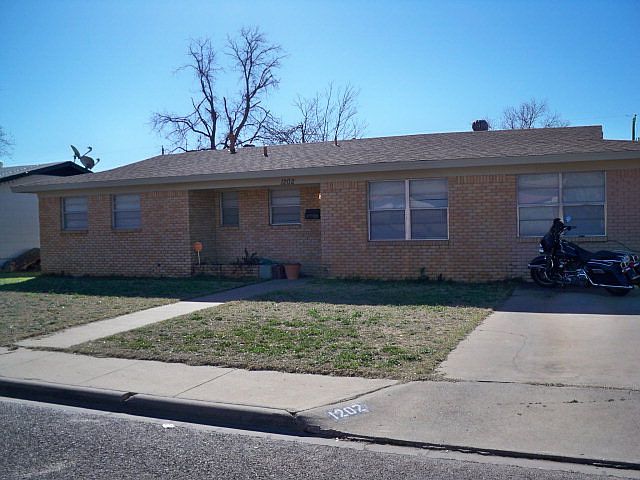 1st image of 1202 E 56th St